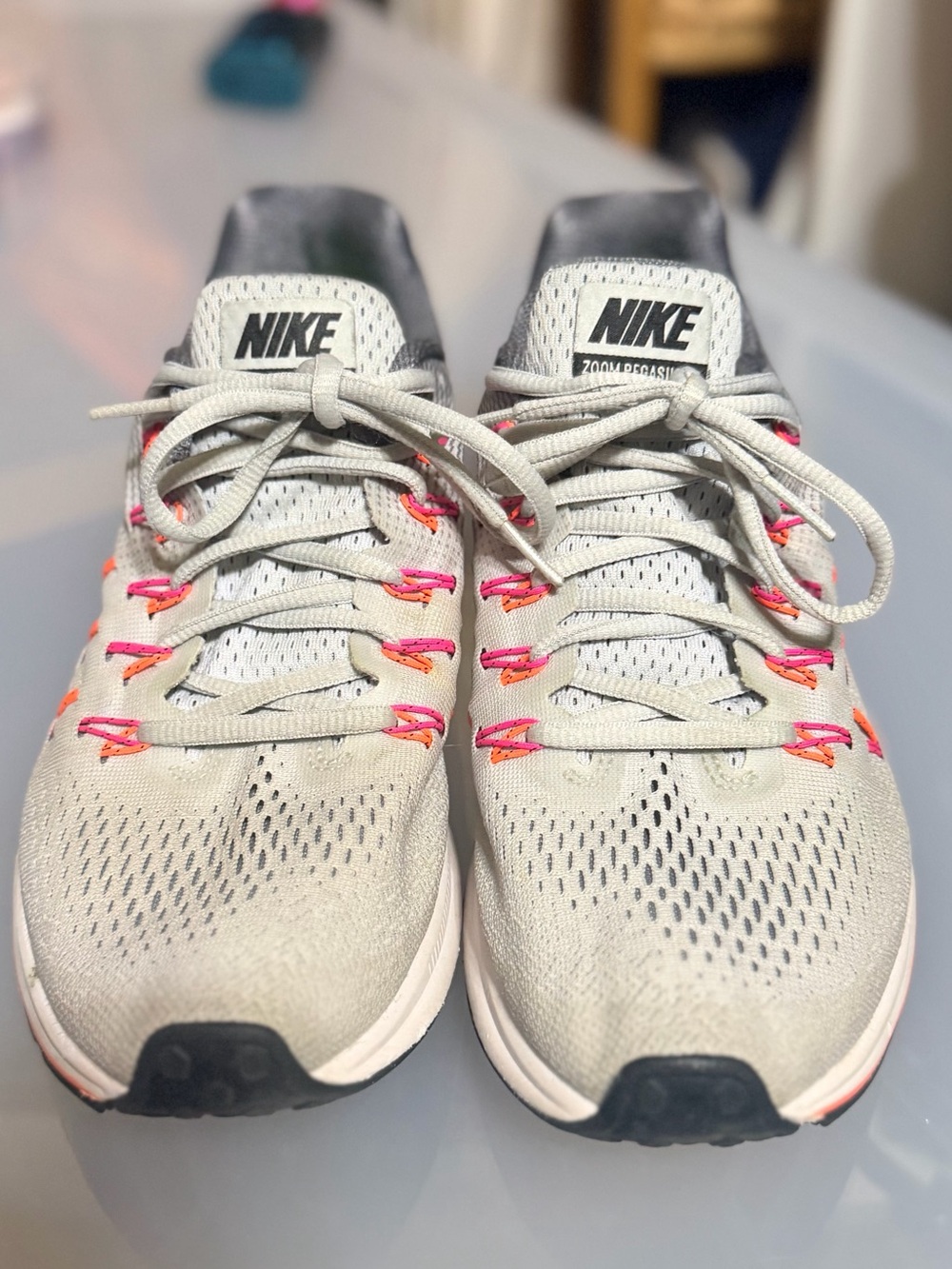 Nike Air Zoom Pegasus 33 Women’s 9.5 Pure Platinum Pink Running Shoes